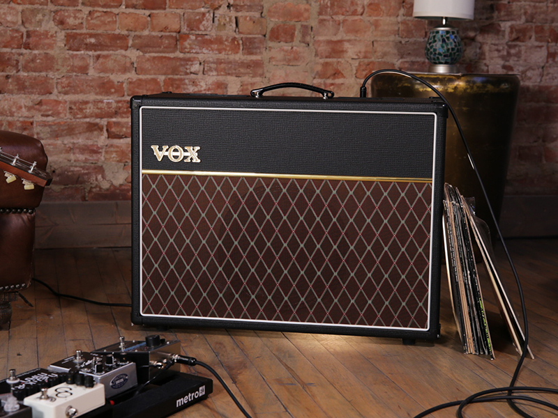 VOX AC4C1-12 のスピーカーを Celestion の G12M Greenback に交換した