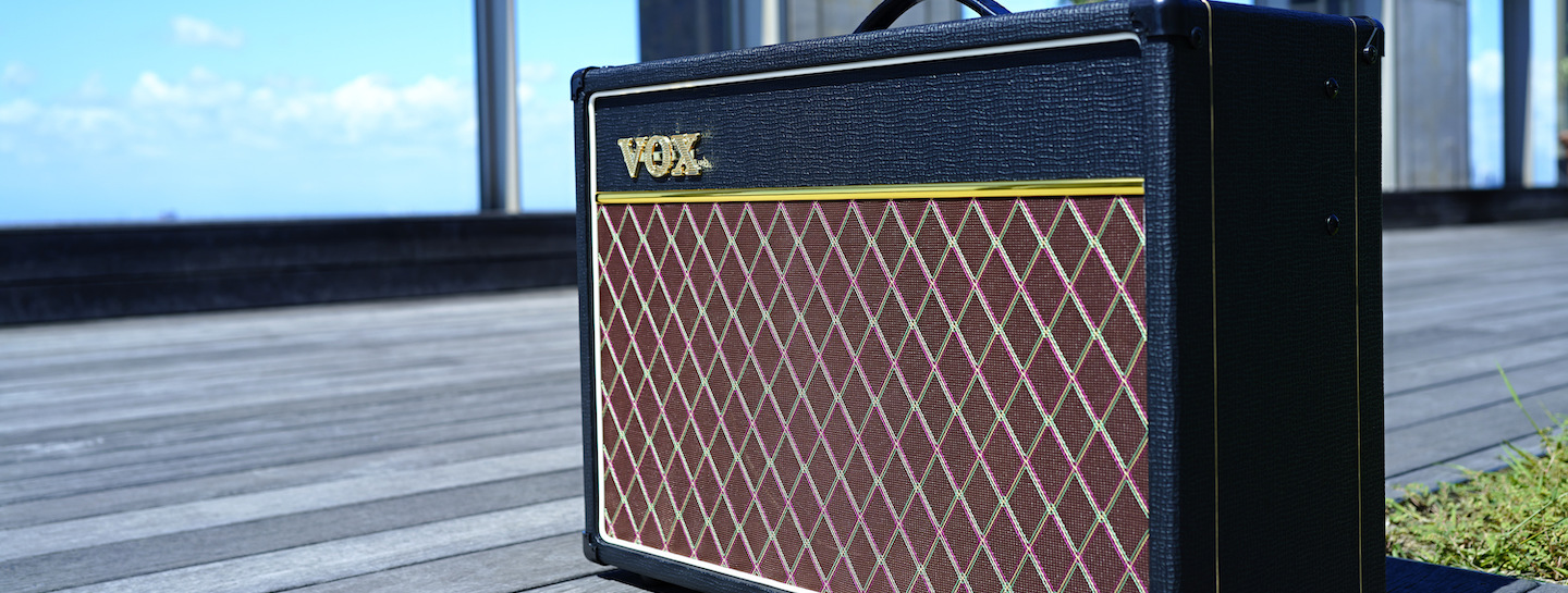 VOX AC4C1-12 から AC15C1X に乗り換えた話 | wakamsha NOTE